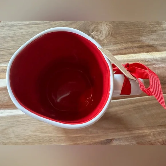 🆕 Rae Dunn Disney QUEEN OF HEARTS Double Sided Mug, Collectable NWT - Picture 5 of 5